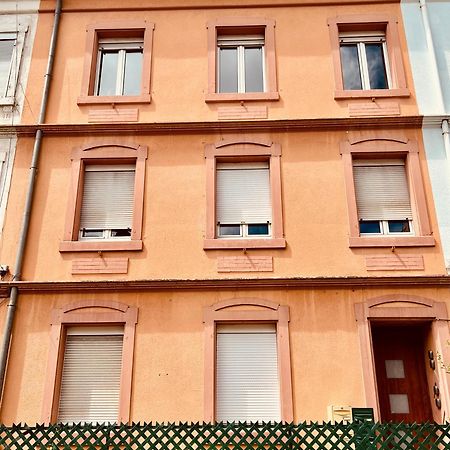 Rs-0 - Appartement F2 Au Rdc A Mulhouse Pour 1-3 Pers Екстер'єр фото