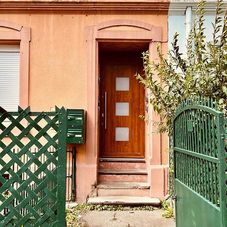 Rs-0 - Appartement F2 Au Rdc A Mulhouse Pour 1-3 Pers Екстер'єр фото